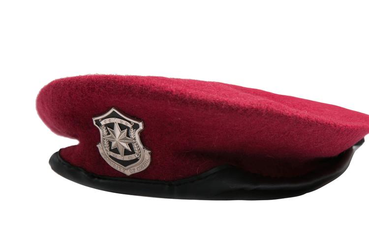 批发保安 各种新款制服贝雷帽黑色保安帽卷边保安帽执勤保安帽图片